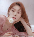 Lee Sung Kyung